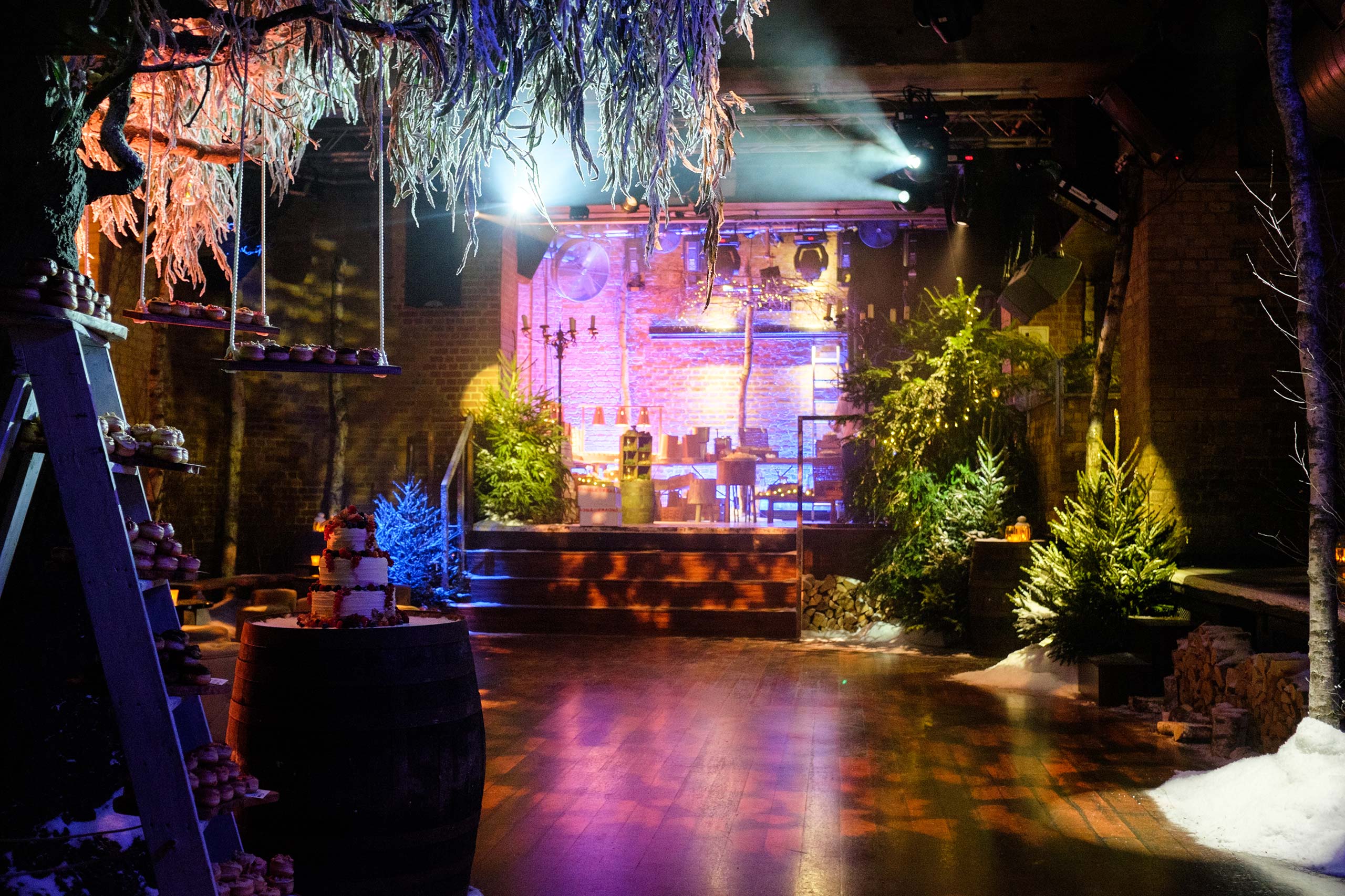 Bespoke Event Lighting - Fabric London Party Planning, LUX Technical, UK, London, Party Planning, Events Management, Assistance, Technical Solutions, Planners, Logistics Specialists, Creative Departments, Events Industry